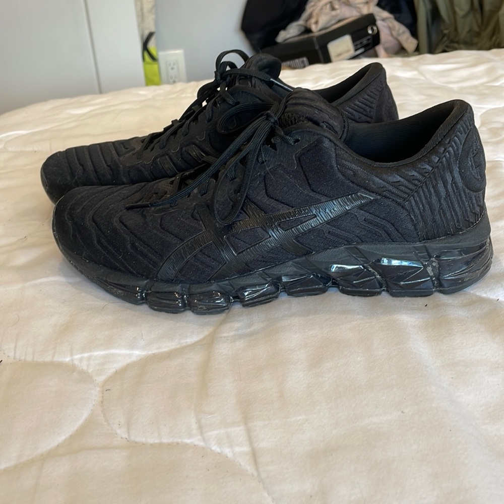 All Black ASICS